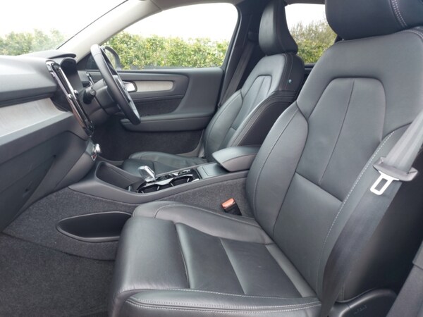 Used Volvo XC40 2024 for sale - 76225753: Photo 5