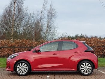 Used Toyota Yaris 2022 for sale - 76983513: Photo