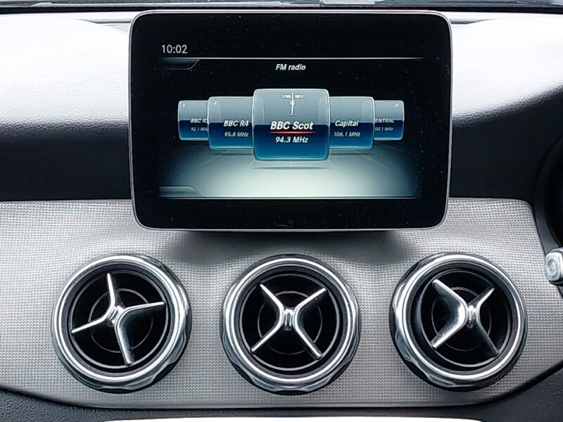 Used Mercedes-Benz GLA 2019 for sale - 76543734: Photo 11