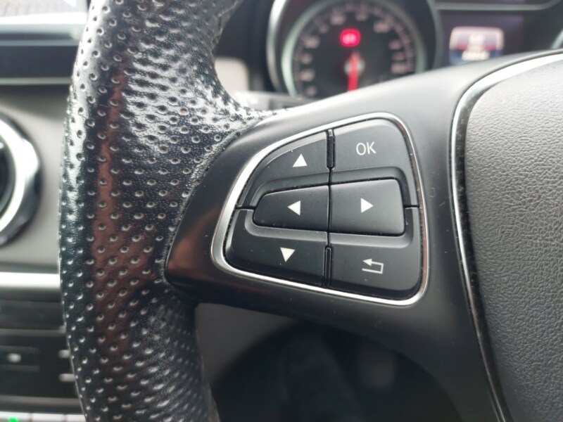 Used Mercedes-Benz GLA 2019 for sale - 76543734: Photo 13