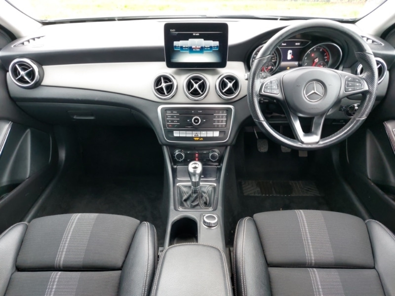 Used Mercedes-Benz GLA 2019 for sale - 76543734: Photo 2