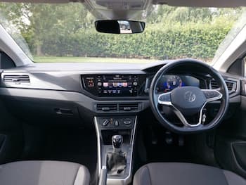 Used Volkswagen Polo 2024 for sale - 79627336: Photo