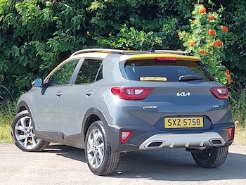 Used Kia Stonic 2023 for sale - 79207609: Photo
