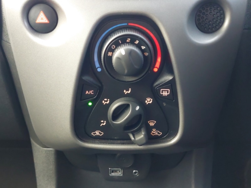 Used Toyota AYGO 2021 for sale - 77644367: Photo 19