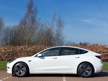 Used Tesla Model 3 2021 for sale - 77956743: Photo