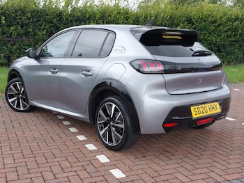 Used Peugeot 208 2020 for sale - 75599821: Photo