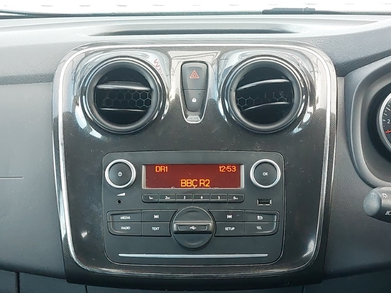 Used Dacia Sandero 2018 for sale - 76726409: Photo 11