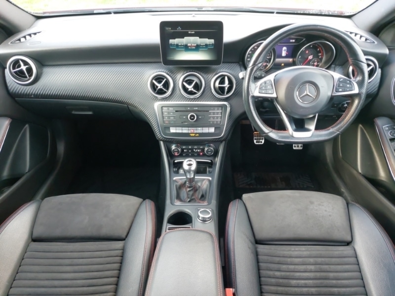 Used Mercedes-Benz A-Class 2017 for sale - 76556261: Photo 2