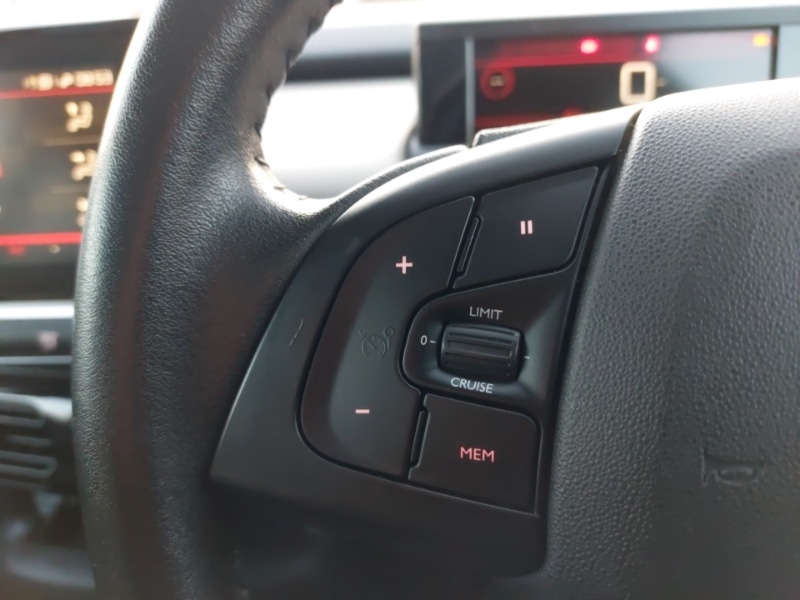 Used Citroen C4 Cactus 2018 for sale - 76893820: Photo 13