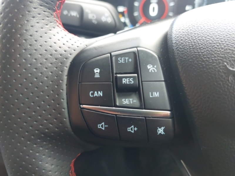 Used Ford Focus 2022 for sale - 76834436: Photo 13