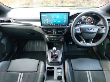 Used Ford Focus 2022 for sale - 76834436: Photo