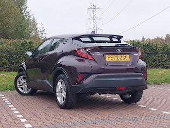 Used Toyota C-HR 2022 for sale - 76264866: Photo