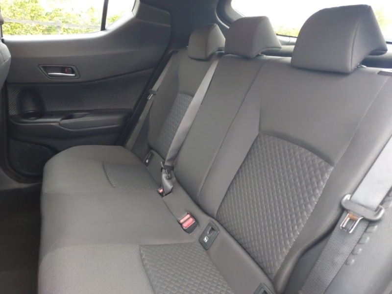 Used Toyota C-HR 2022 for sale - 76264866: Photo 6
