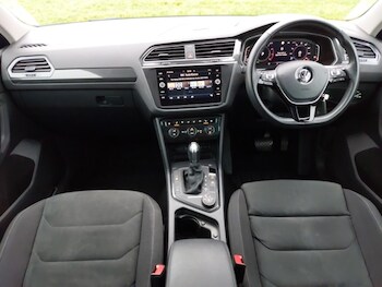 Used Volkswagen Tiguan 2019 for sale - 77573359: Photo