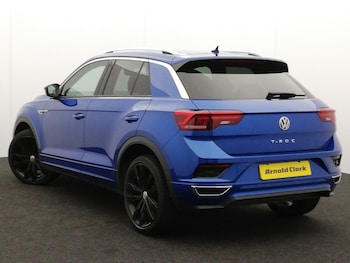 Used Volkswagen T-Roc 2019 for sale - 77816559: Photo