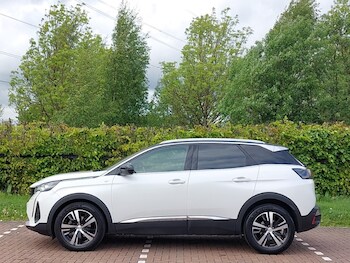 Used Peugeot 3008 2023 for sale - 78617362: Photo