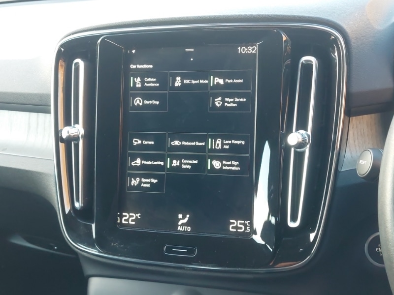 Used Volvo XC40 2020 for sale - 76602705: Photo 17