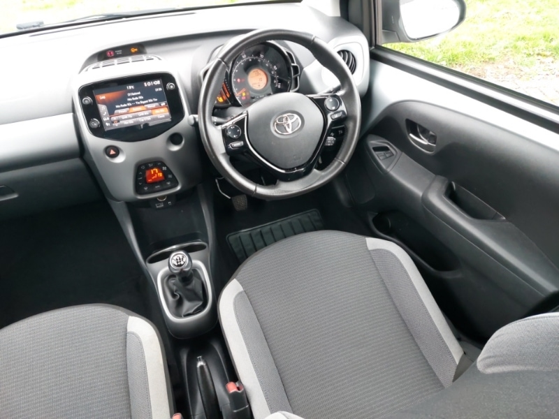 Used Toyota AYGO 2020 for sale - 76427370: Photo 10