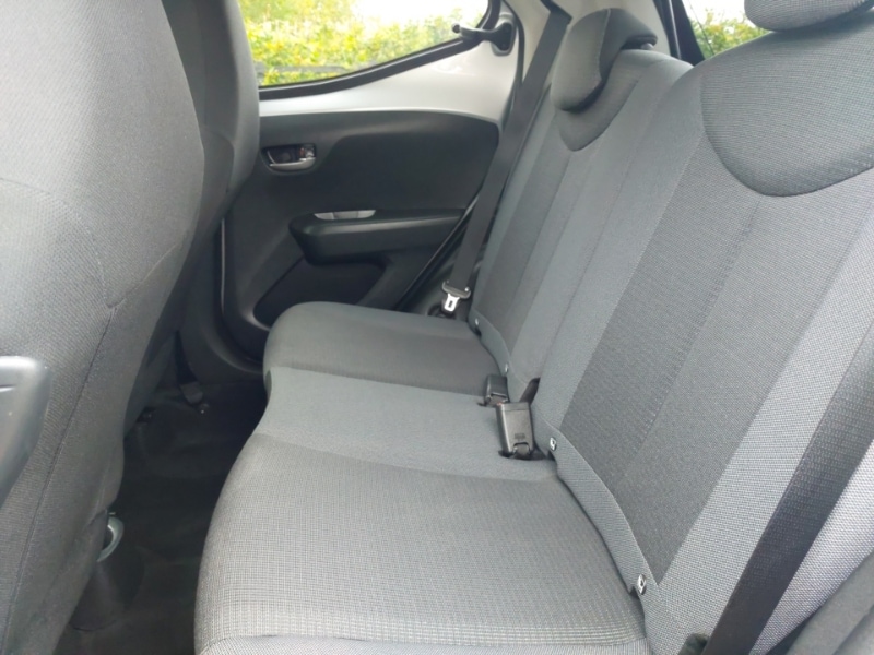 Used Toyota AYGO 2020 for sale - 76427370: Photo 6