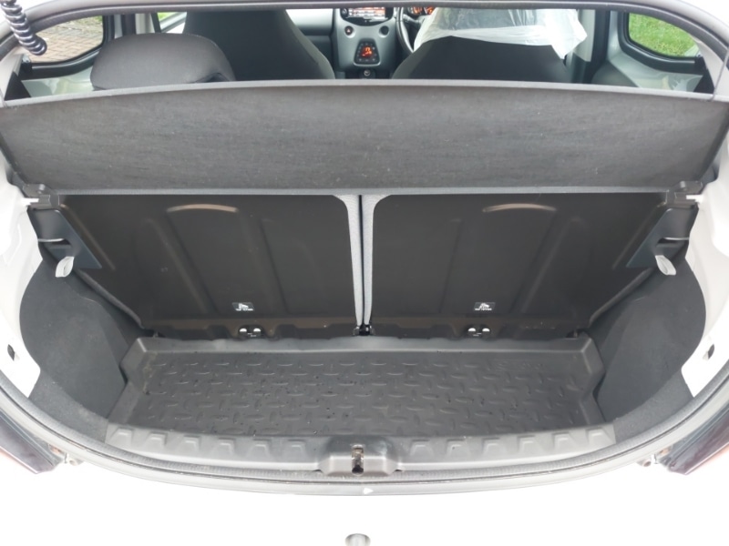 Used Toyota AYGO 2020 for sale - 76427370: Photo 8