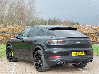 Used Porsche Cayenne 2019 for sale - 77907879: Photo