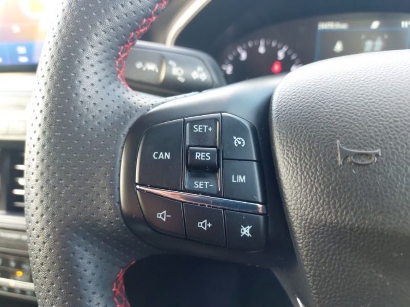 Used Ford Focus 2022 for sale - 76556270: Photo 13