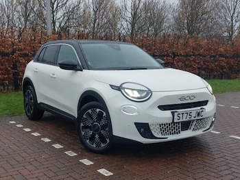 Used Fiat 600 2025 for sale - 76726417: Photo