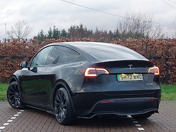Used Tesla Model Y 2022 for sale - 76885385: Photo