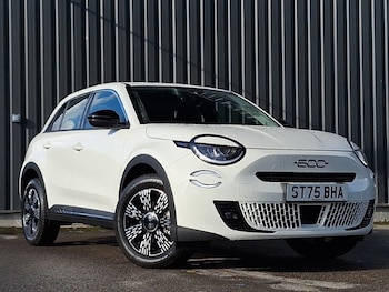 Used Fiat 600 2025 for sale - 78129160: Photo