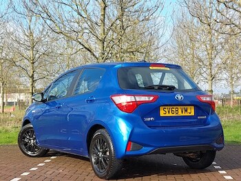 Used Toyota Yaris 2018 for sale - 78480443: Photo