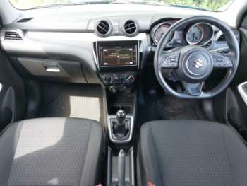 Used Suzuki Swift 2021 for sale - 75278556: Photo