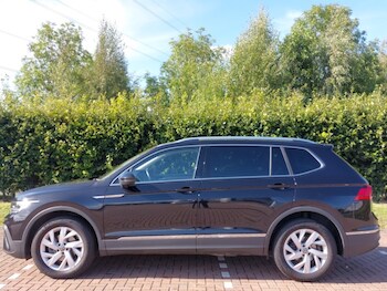 Used Volkswagen Tiguan Allspace 2024 for sale - 75695551: Photo