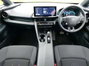 Used Toyota C-HR 2024 for sale - 74051378: Photo