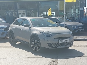 Used Fiat 600 2025 for sale - 78355520: Photo