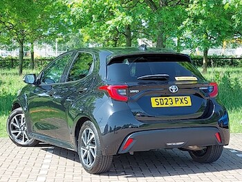 Used Toyota Yaris 2023 for sale - 78642697: Photo