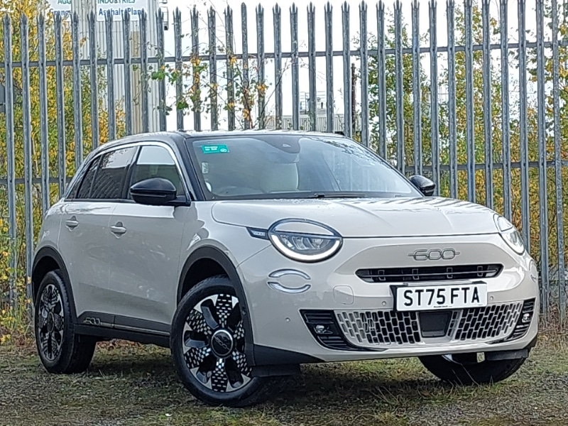 Used Fiat 600 2025 for sale - 76379419: Photo 1