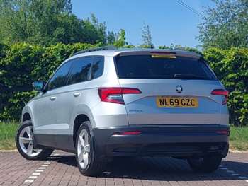 Used Skoda Karoq 2019 for sale - 74887354: Photo