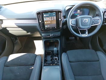 Used Volvo XC40 2024 for sale - 78446879: Photo