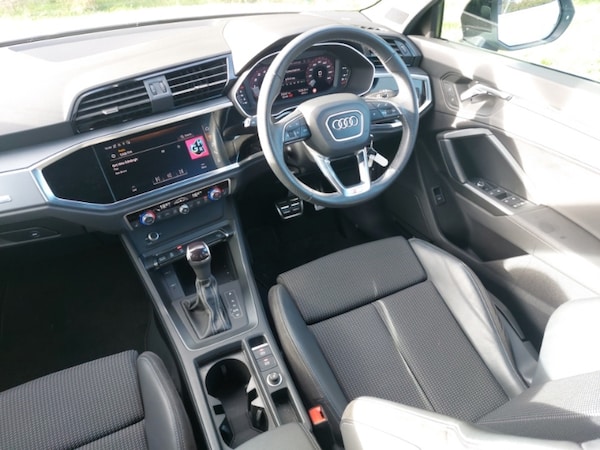 Used Audi Q3 2021 for sale - 76343677: Photo 10