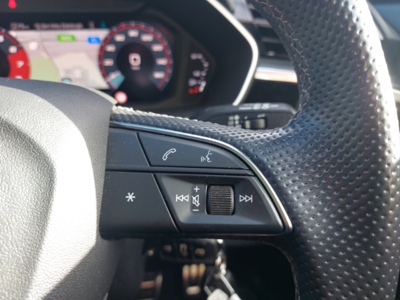 Used Audi Q3 2021 for sale - 76343677: Photo 12