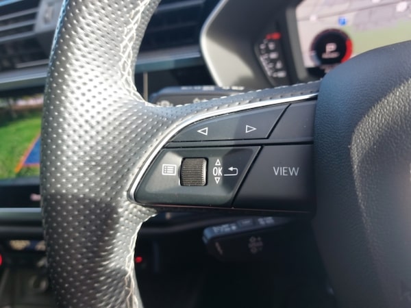 Used Audi Q3 2021 for sale - 76343677: Photo 13