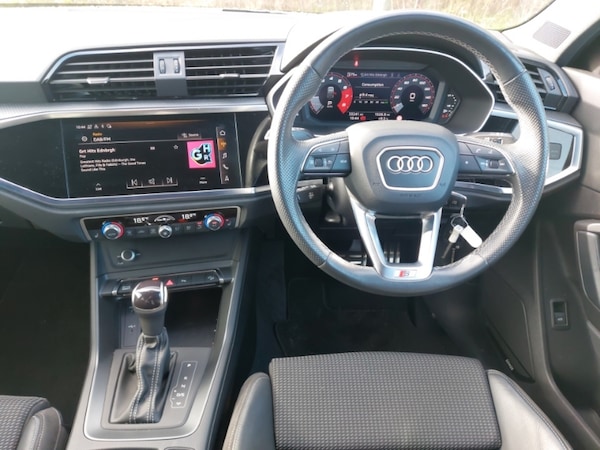 Used Audi Q3 2021 for sale - 76343677: Photo 7
