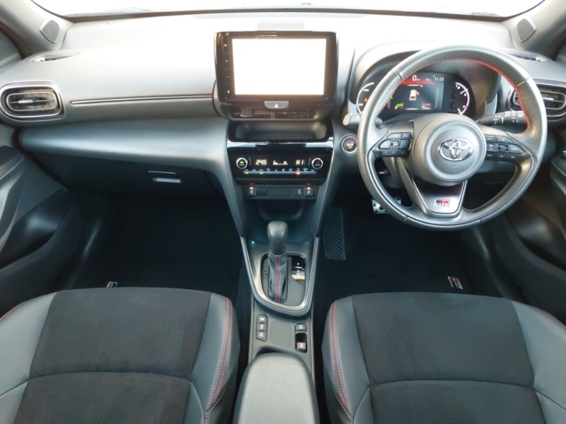 Used Toyota Yaris Cross 2022 for sale - 77209381: Photo 2