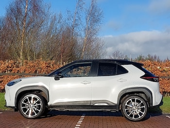 Used Toyota Yaris Cross 2022 for sale - 77209381: Photo