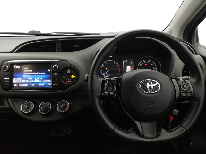 Used Toyota Yaris 2017 for sale - 77767267: Photo 7