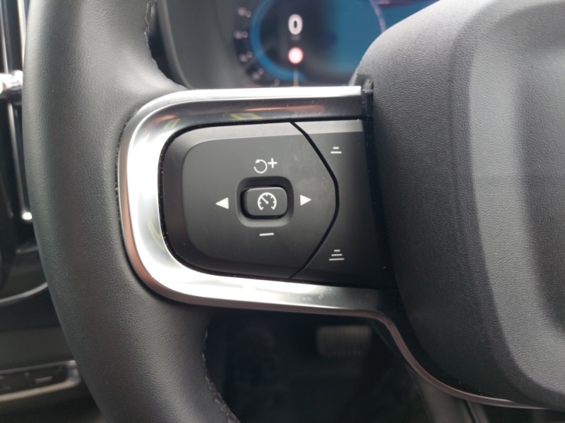 Used Volvo XC40 2024 for sale - 77086927: Photo 13