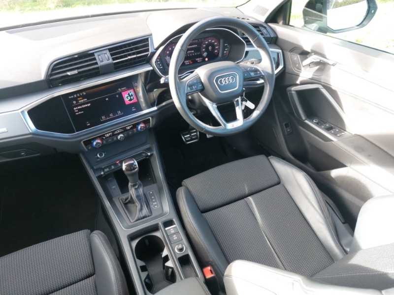 Used Audi Q3 2021 for sale - 77168799: Photo 10