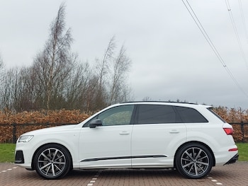 Used Audi Q7 2021 for sale - 78567875: Photo