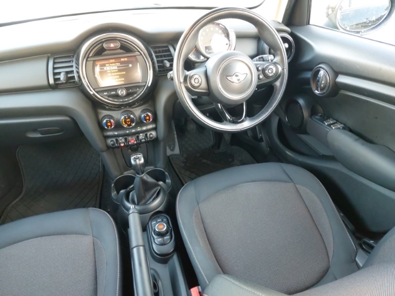 Used MINI Hatch 2018 for sale - 76533228: Photo 10