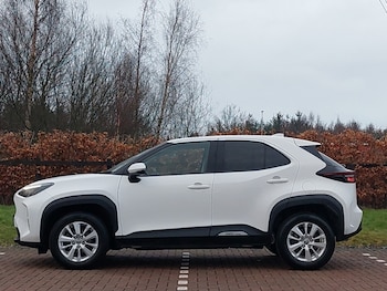 Used Toyota Yaris Cross 2022 for sale - 77651982: Photo